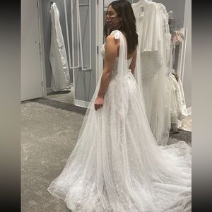 NEW with tags - Melissa Sweet soft white multi strap tulle wedding dress size 6